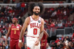 内蒙古神秘动物“山狗子”：挑战狼群灰熊，专家揭秘凶猛之谜